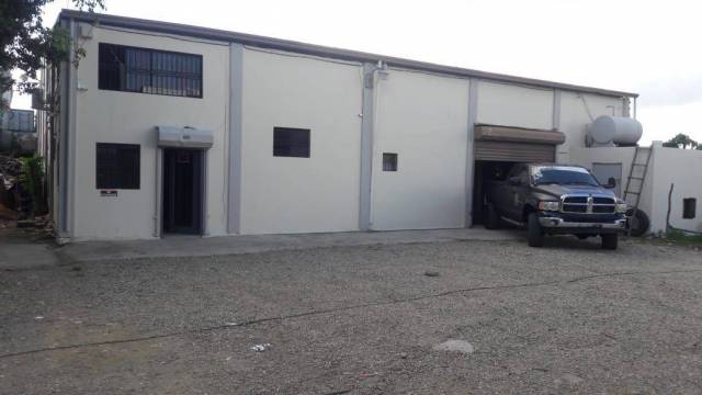 Are you looking for a 500+ m2 warehouse at a reasonable price in Santiago? | Real Estate in Dominican Republic