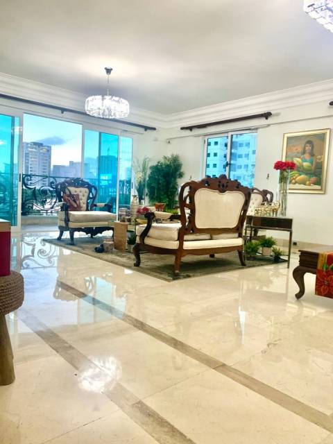 Apartamento e lujo en venta, en la explicativa zona de La Esperilla. | Bienes Raices Republica Dominicana 