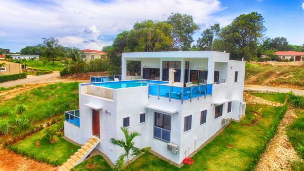 Villa Mirabella im geschlossenen Projekt vorgefertigt. | Immobilien in der Dominikanischen Republik