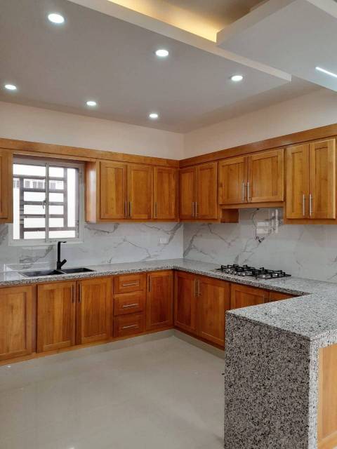 Wenn Sie auf der Suche nach einem schönen Haus zum Verkauf sind, das völlig neu ist und sich in einer geschlossenen Wohnanlage befindet, ist dies ideal für Sie. | Immobilien in der Dominikanischen Republik